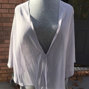 Sheer shawl Silver L/XL NWT